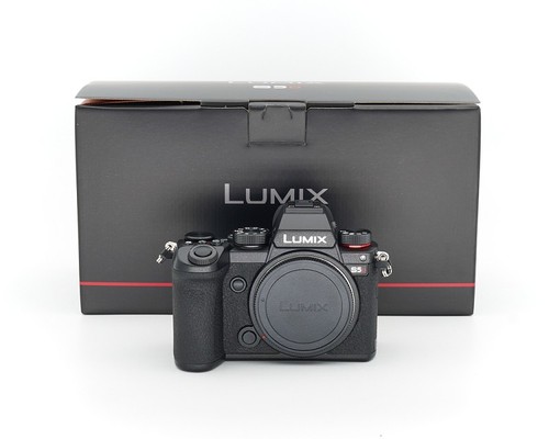 Panasonic lumix s5d - panasonic, dc-s5d